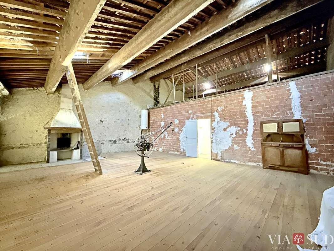 Maison à COLOMBIERS