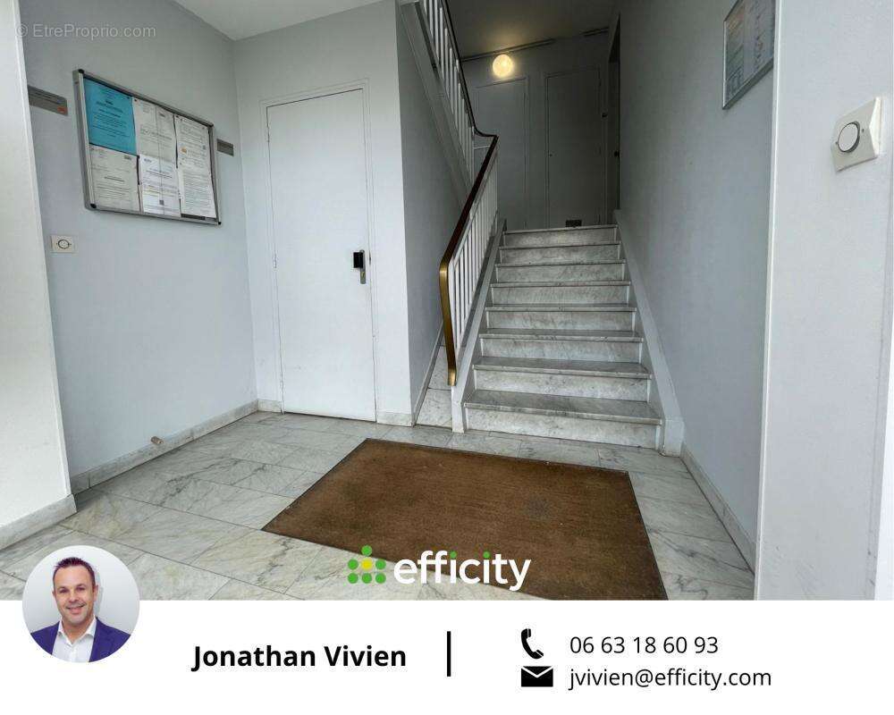 Appartement à SAINT-CYR-L'ECOLE