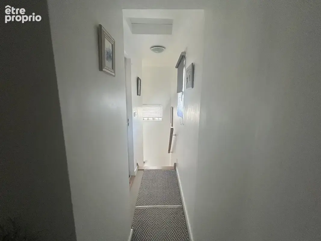 Maison de village rénovée avec gout, 2 chambres, services a 2 pas. - photo 17