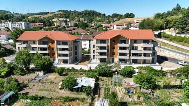 Appartement T4 st marcellin - photo 2