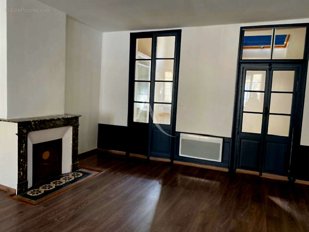 Appartement à PONS