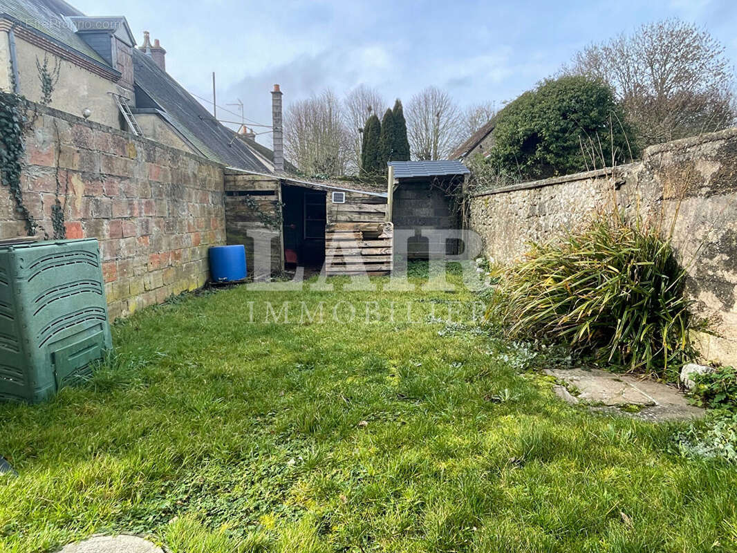 Maison à APPENAI-SOUS-BELLEME