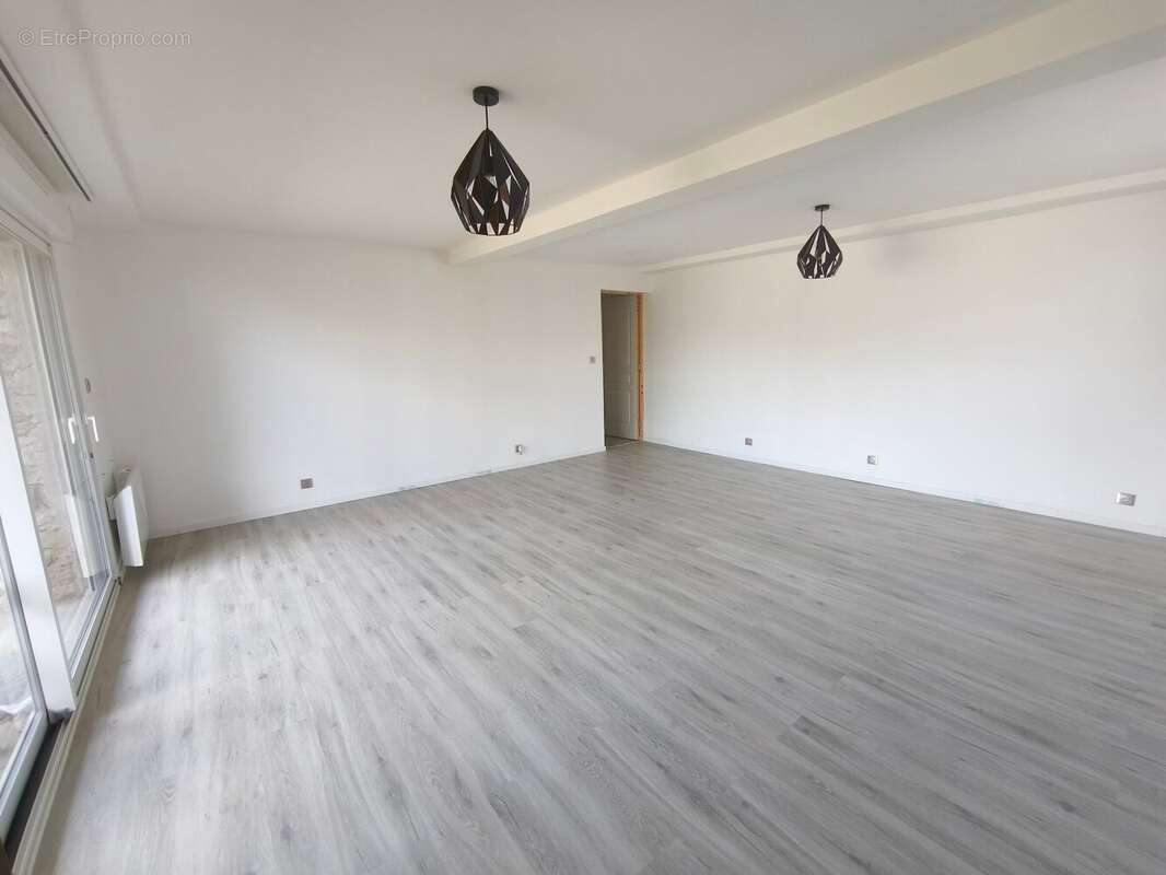 Maison 140 m² à Asnieres-Sur-Nouere  - photo 9