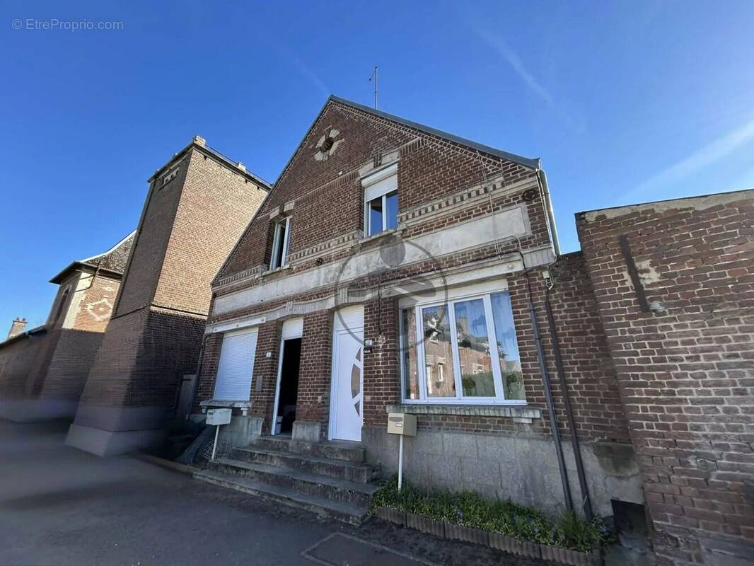 Maison à AUBIGNY-AUX-KAISNES