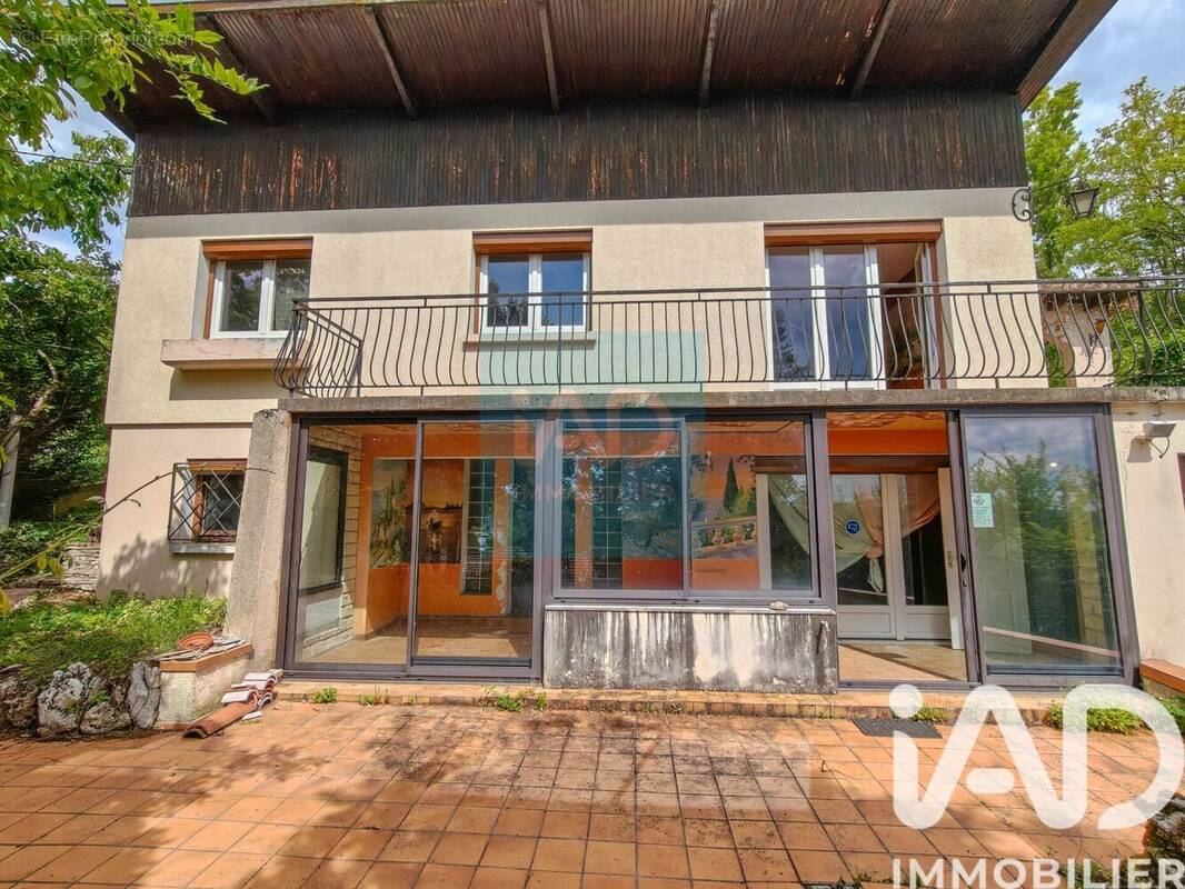 Photo 1 - Maison à PARON