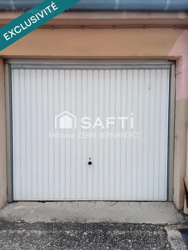 Photo 6 - Parking à VENISSIEUX