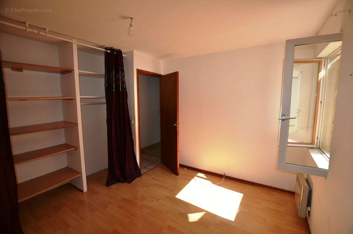 À vendre, Vic-Fezensac (Gers): charmante maison de ville 4 chambres, 2 au rdc, avec garage et cour, proche commodités - photo 9