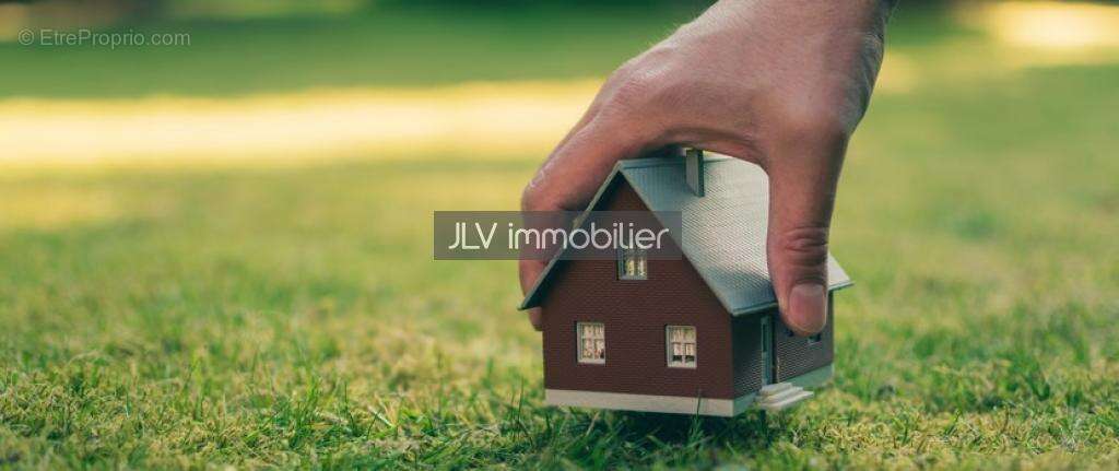 Terrain à ESQUELBECQ