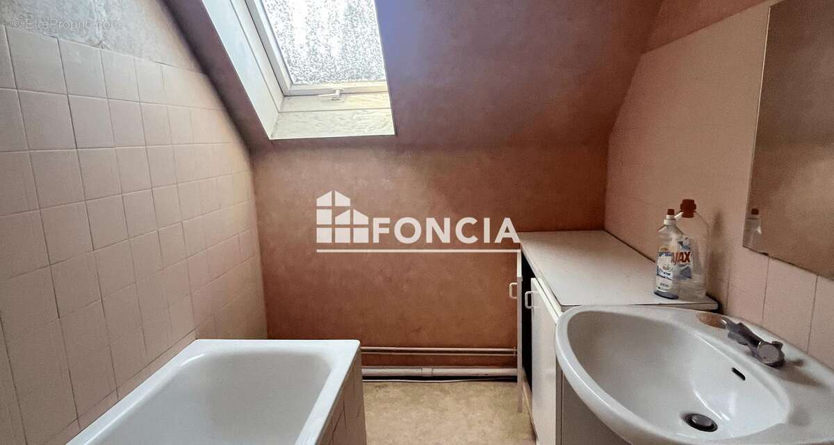 Appartement à OLORON-SAINTE-MARIE