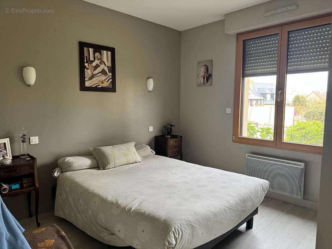 Maison à SAINT-MELOIR-DES-ONDES