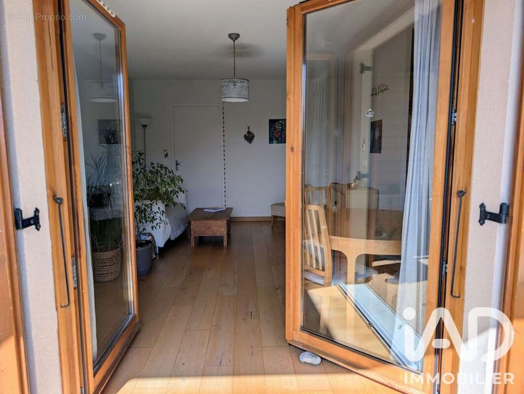 Appartement 62 m² à Venon  - photo 6