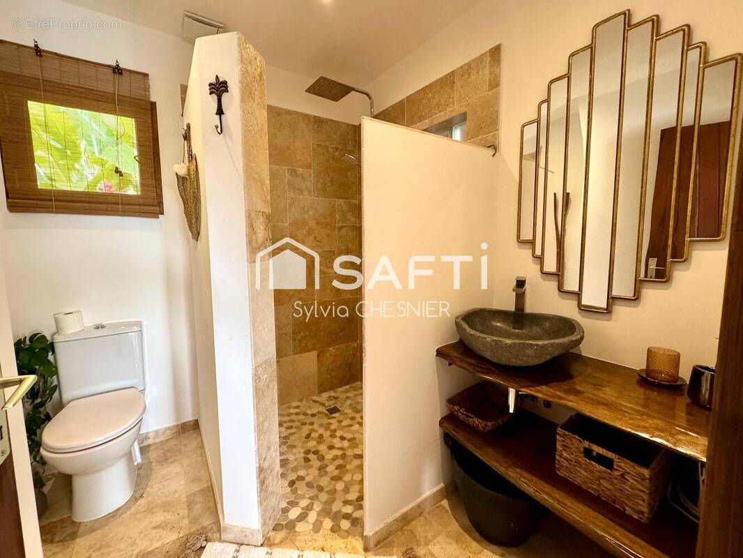 Photo 1 - Appartement à SAINTE-ANNE