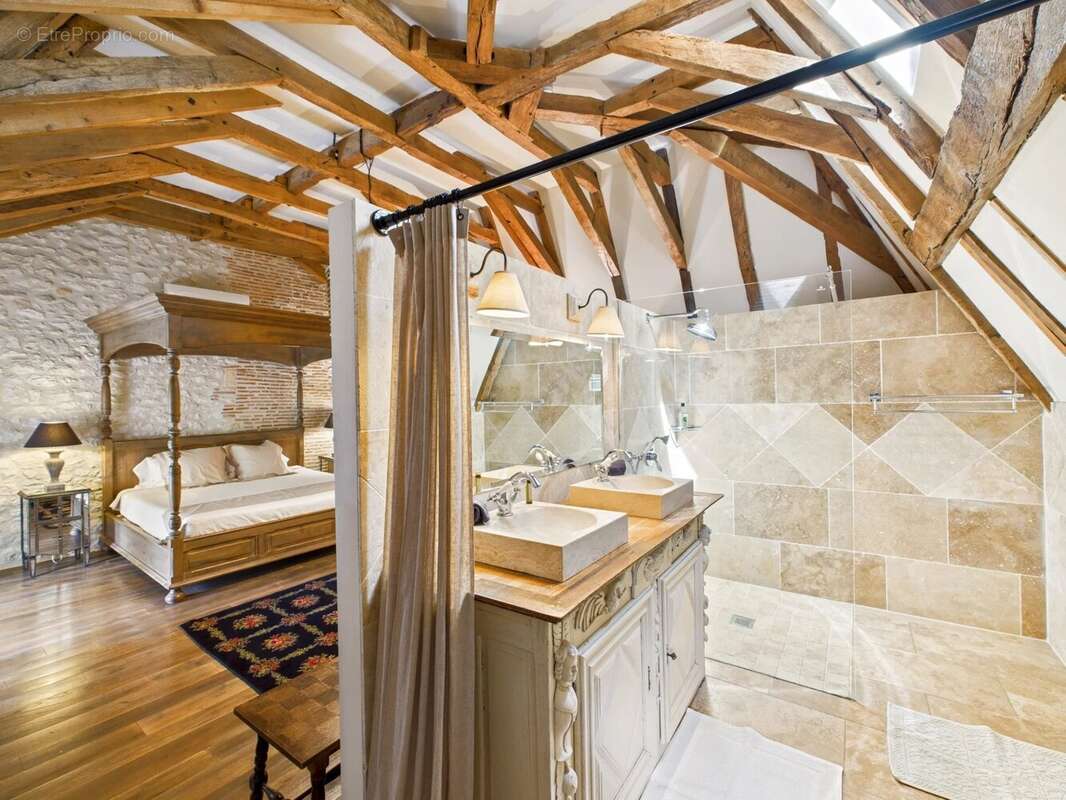 Maison à MONFLANQUIN