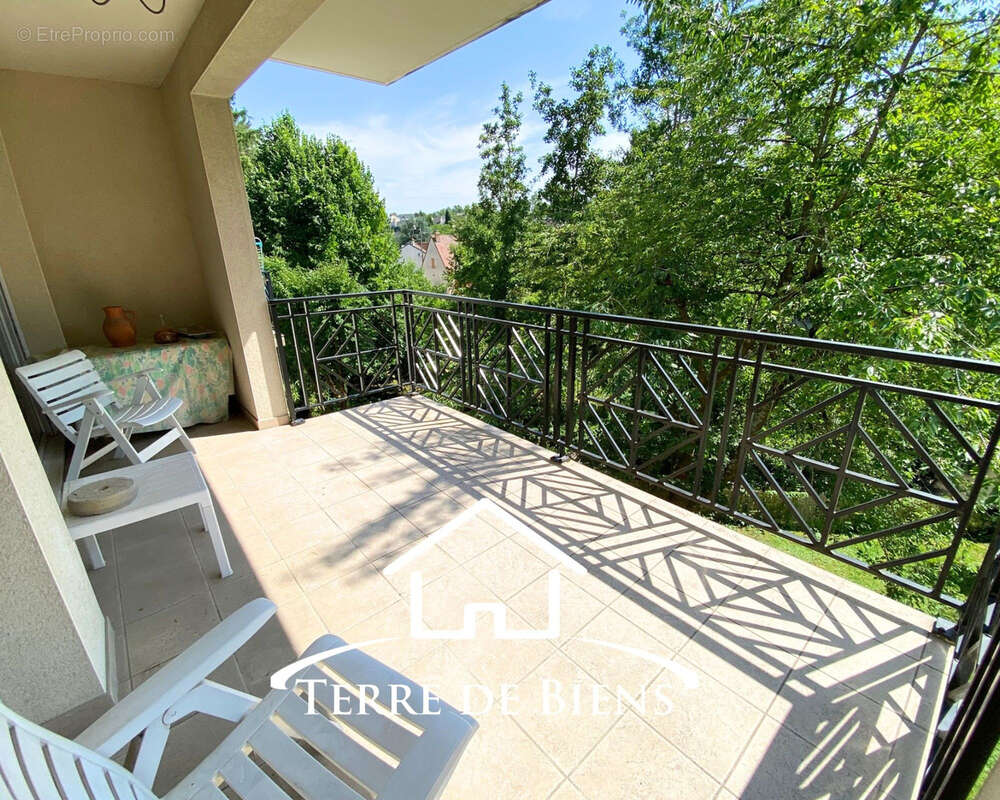 Appartement de standing de 165 m2 - Séjour 67 m2, 3 chambres  et terrasses de 17m2 - photo 5