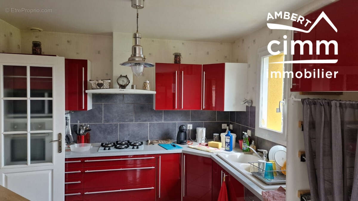 Maison à PONT-DU-CHATEAU