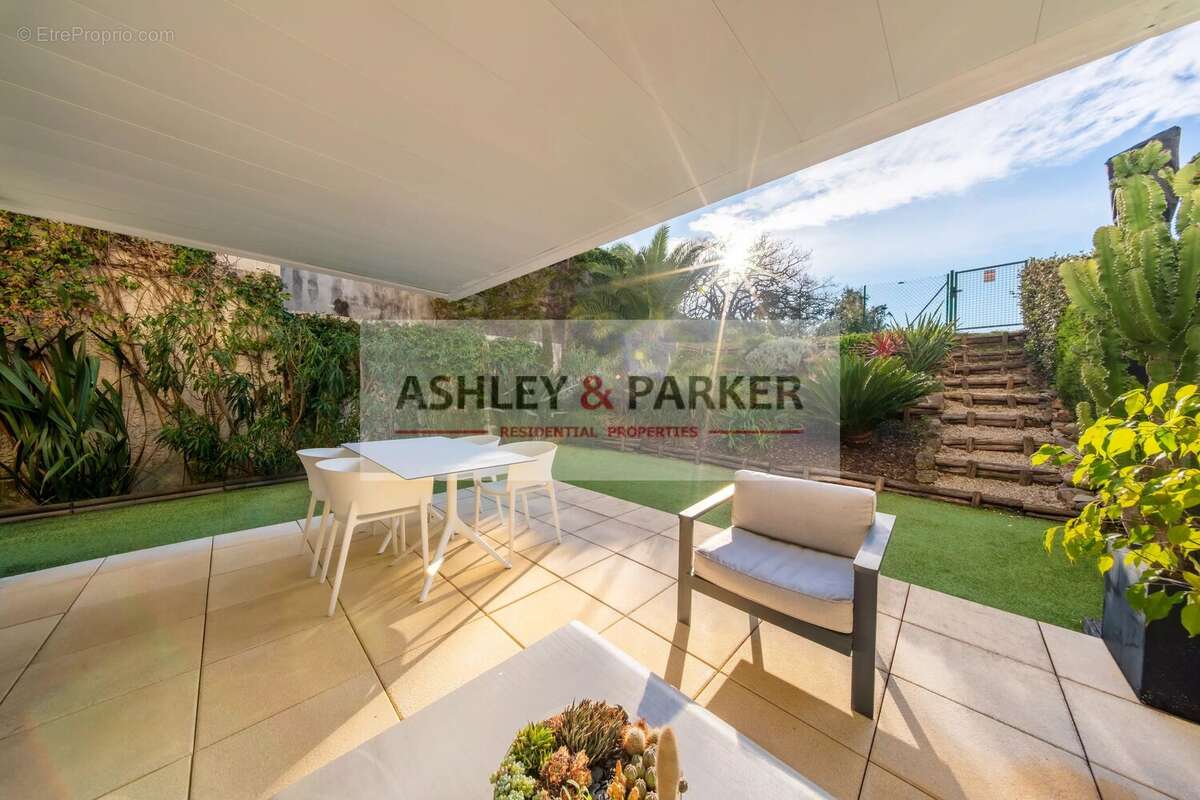 Appartement à CANNES