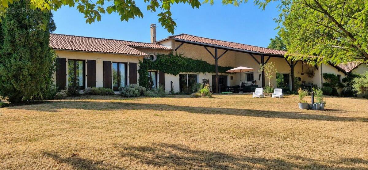Photo 1 - Maison à AUGE