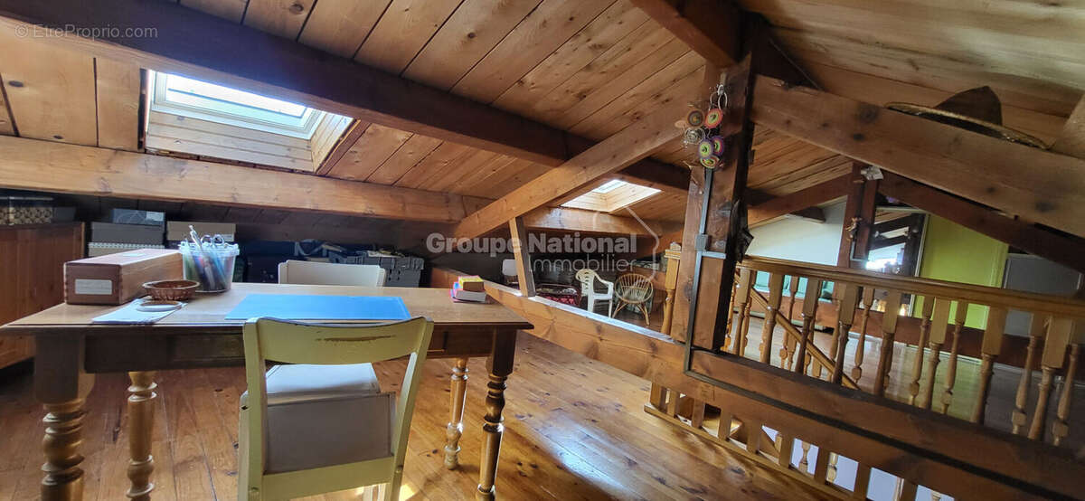 Maison à LA ROQUETTE-SUR-SIAGNE