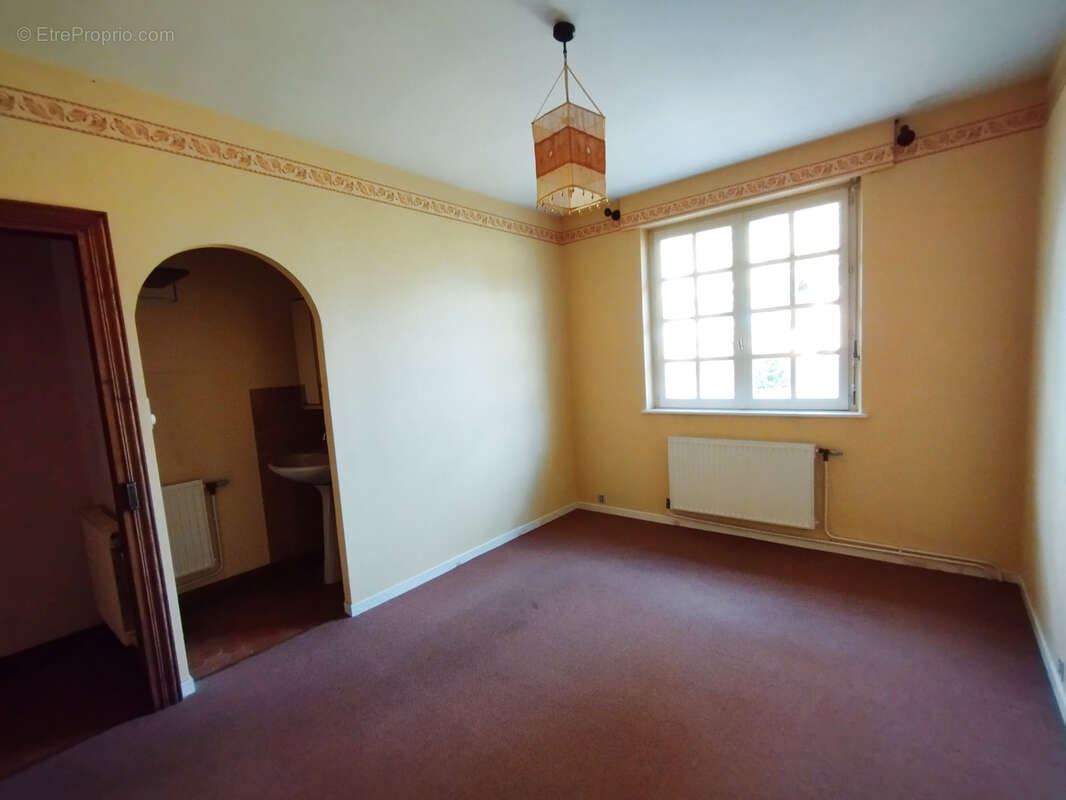 Maison à CIREY-SUR-VEZOUZE