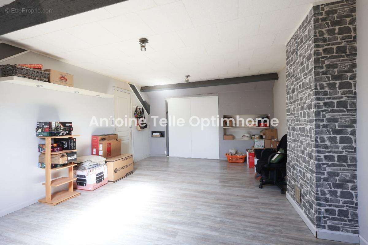 Exclusivité - Maison semi-individuelle avec garage & jardin clos à Saint Benin 59360 - photo 8