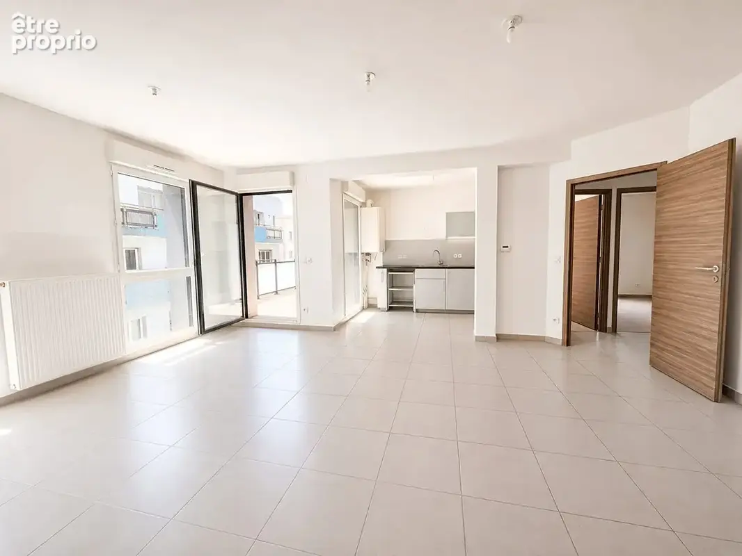 Appartement T4 de 85m2 - Copro 2017 - Terrasse - DPE C - GRENOBLE ? CHAMPIONNET - photo 5