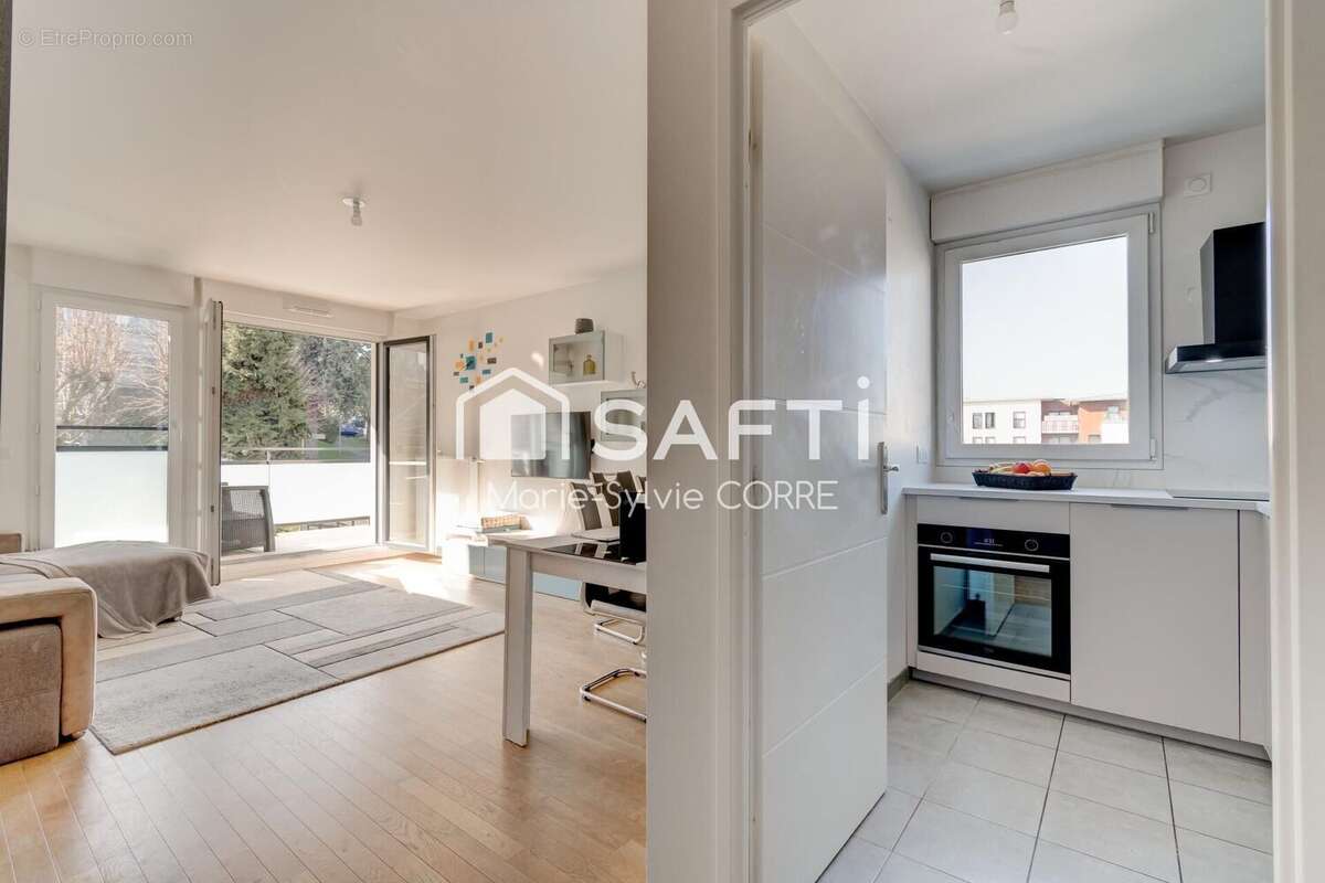 Photo 3 - Appartement à RUEIL-MALMAISON