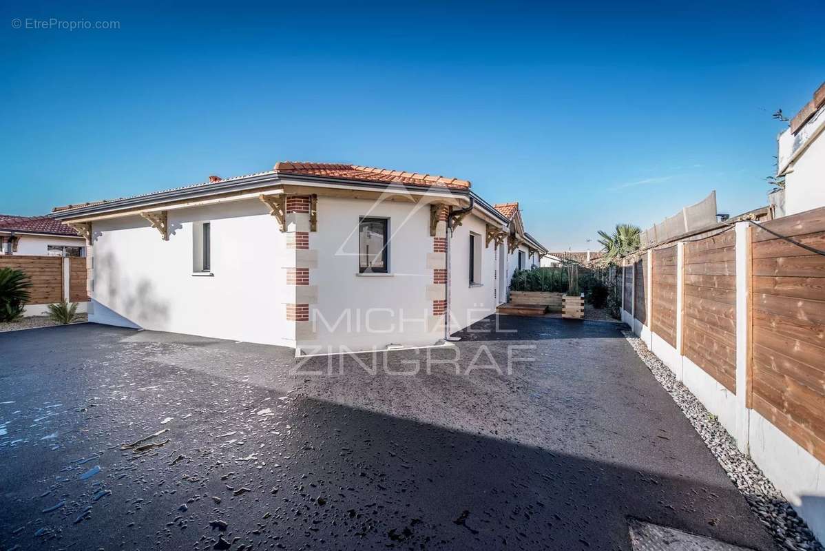 Maison à GUJAN-MESTRAS