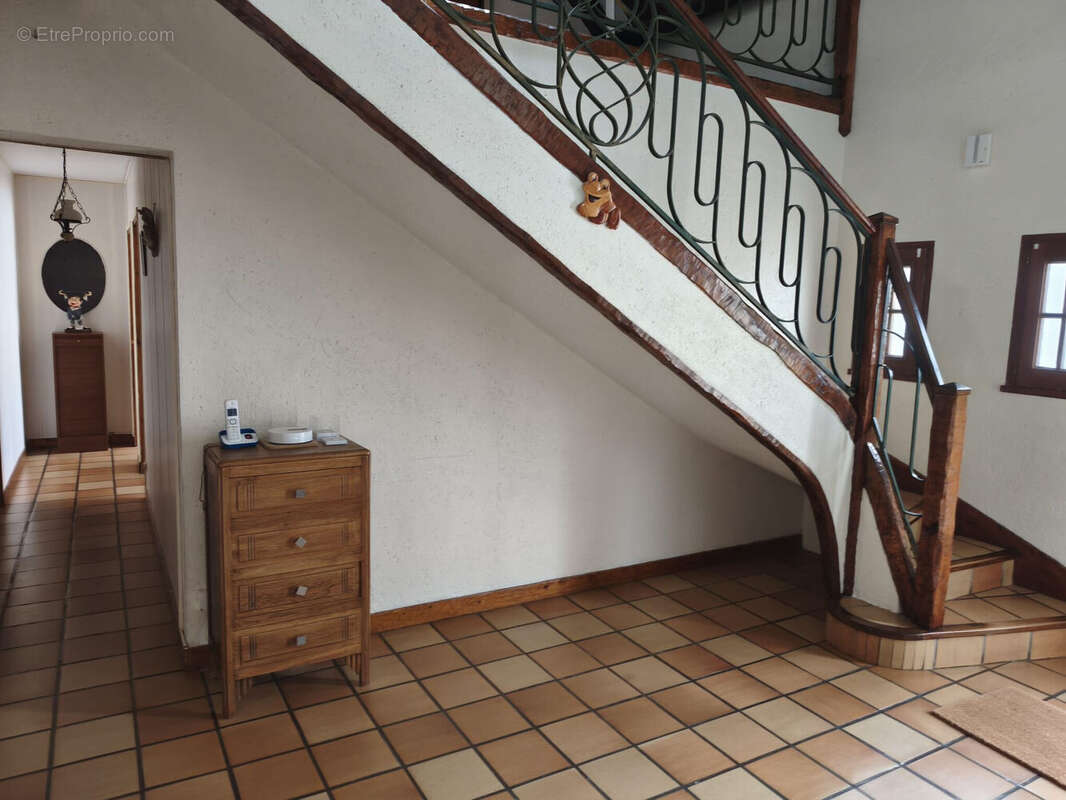 Maison 165 m² à Saint-Andre-Des-Eaux  - photo 3