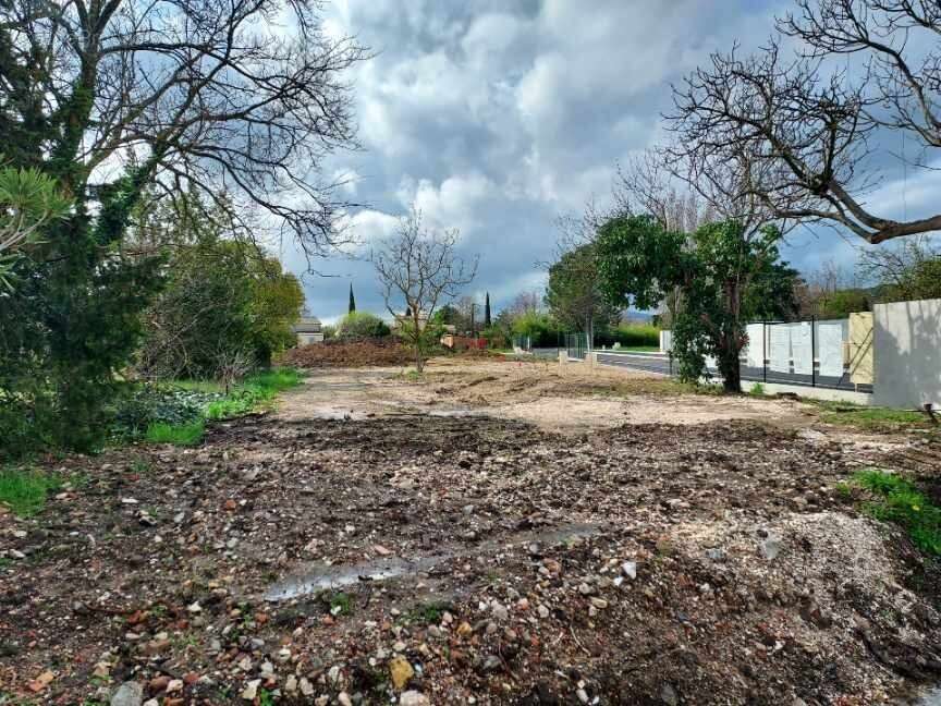Terrain 550 m² à Pignans  - photo 3
