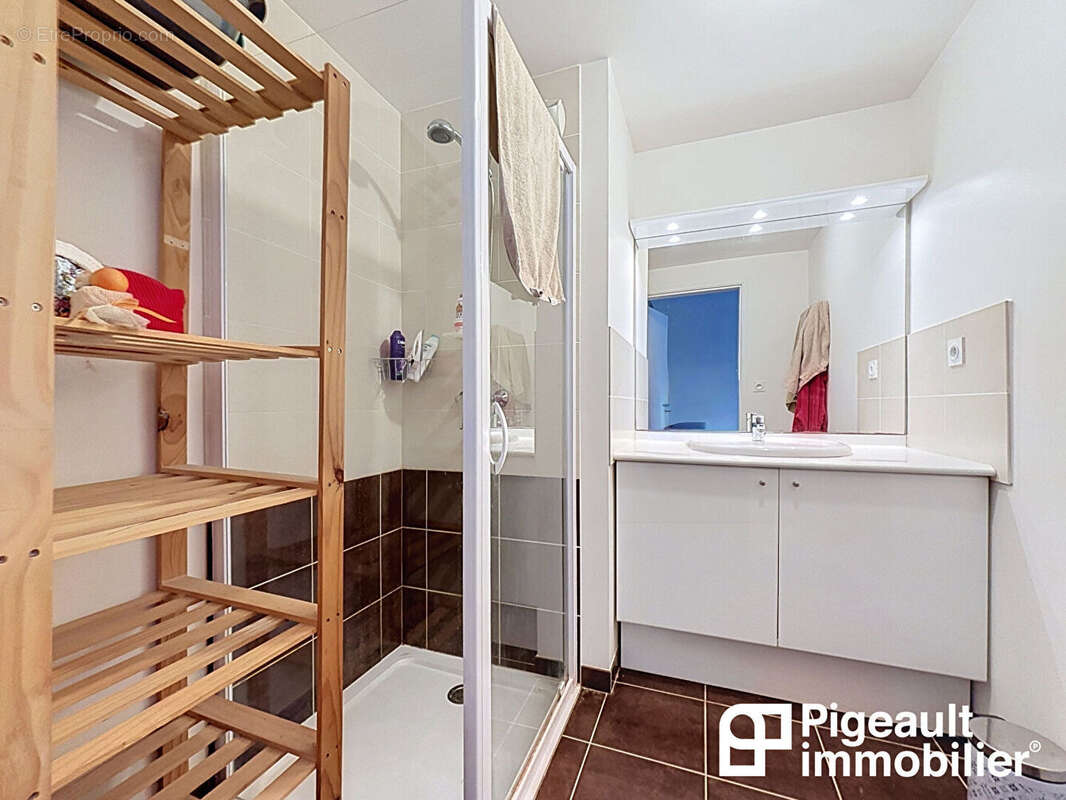 Appartement à SAINT-JACQUES-DE-LA-LANDE