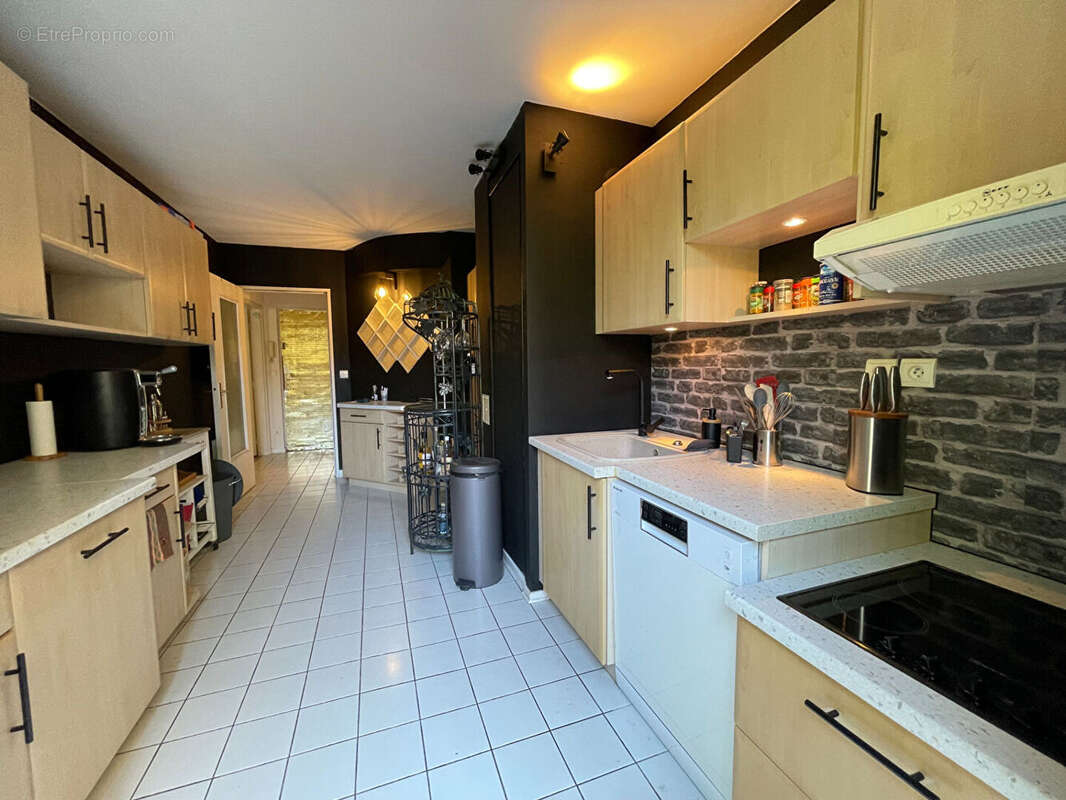 Appartement Sucy En Brie centre ville F4 de 94 m2 avec jardin - photo 9