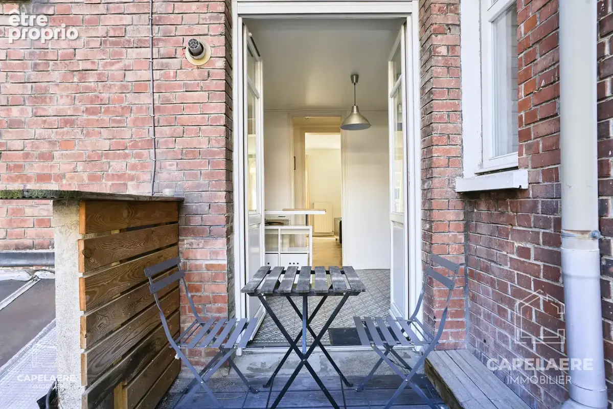 Appartement T3 lumineux avec extérieur en hyper centre de Lille - photo 8