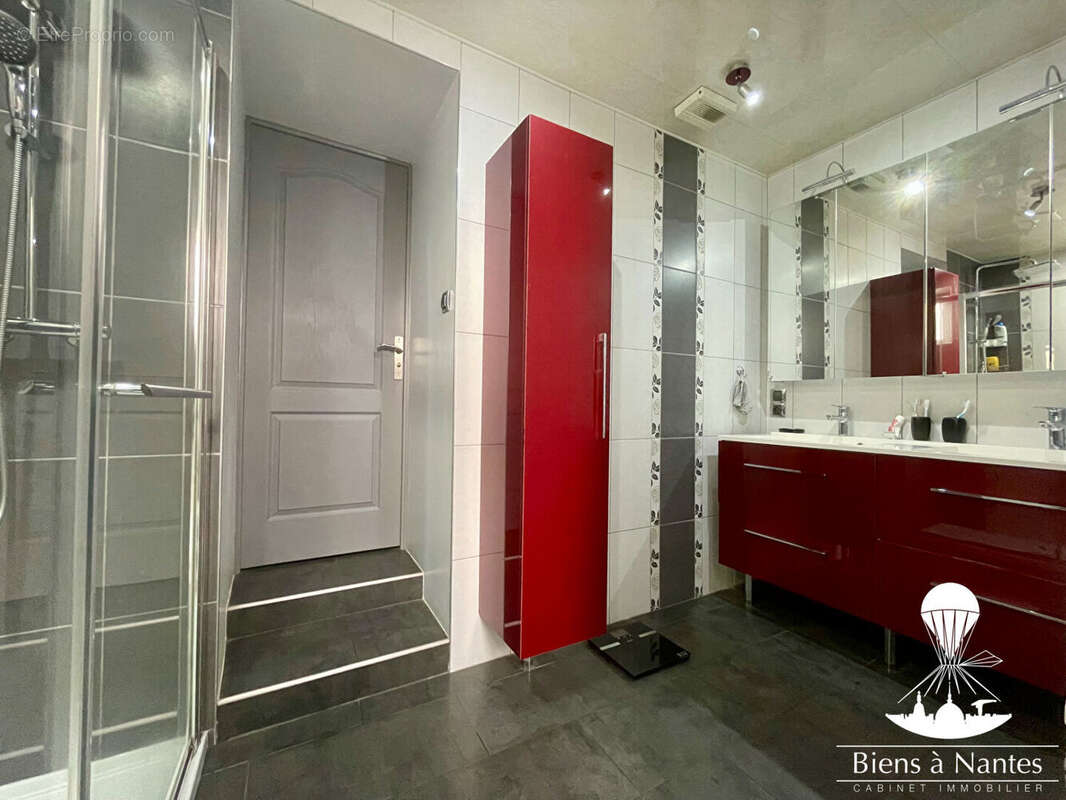 A Vendre Maison 5 pièces 121 m² Basse Goulaine Parcelle 860 m² - photo 11