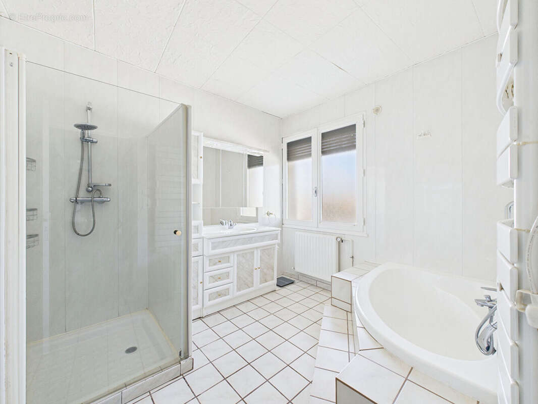 Maison à BEAUREGARD-VENDON