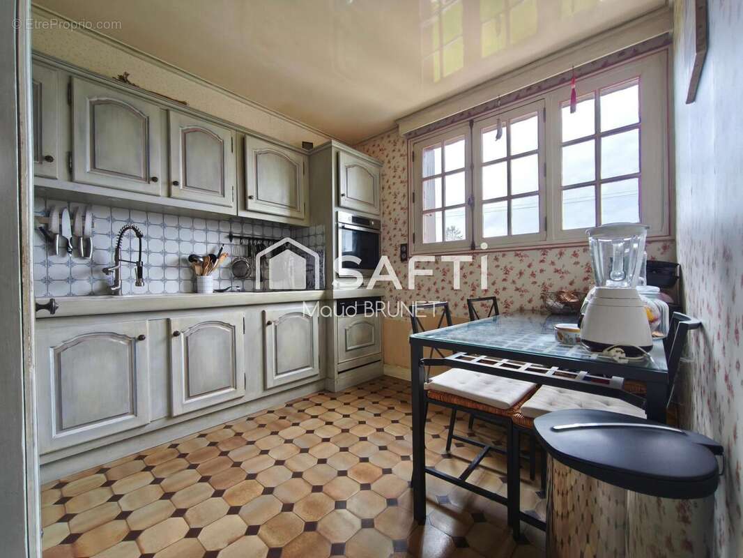 Photo 5 - Maison à HOUDAN