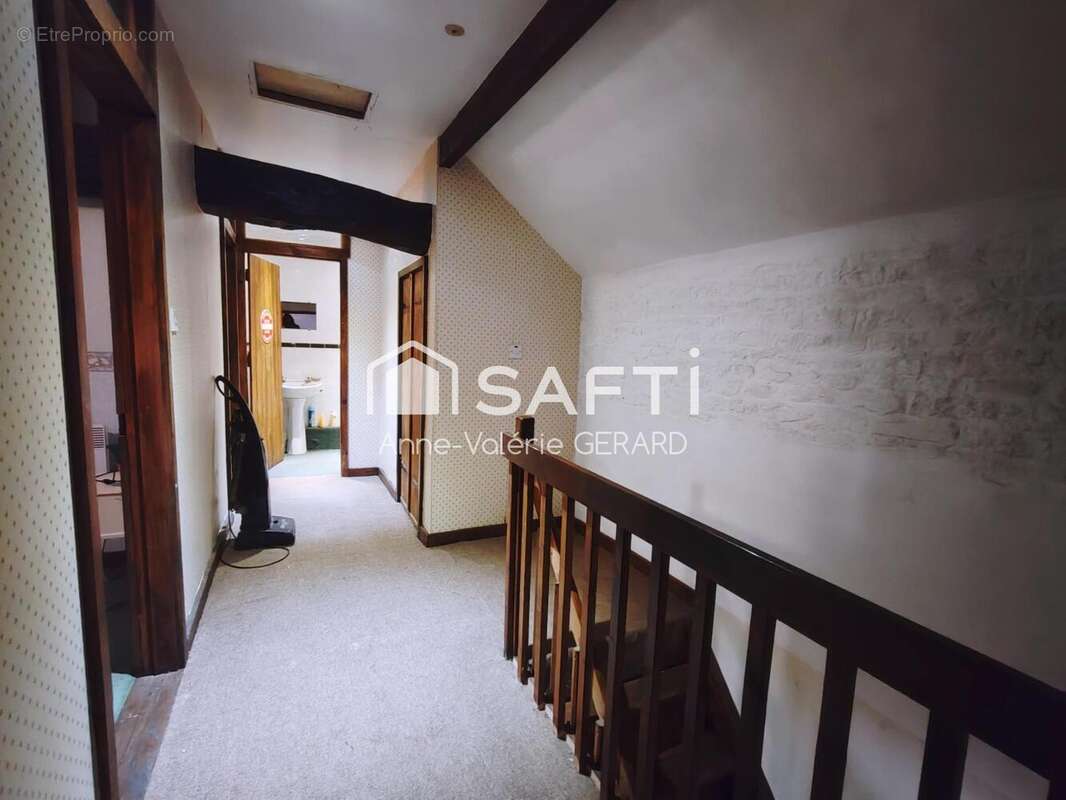 Maison 120 m² à Buais  - photo 6