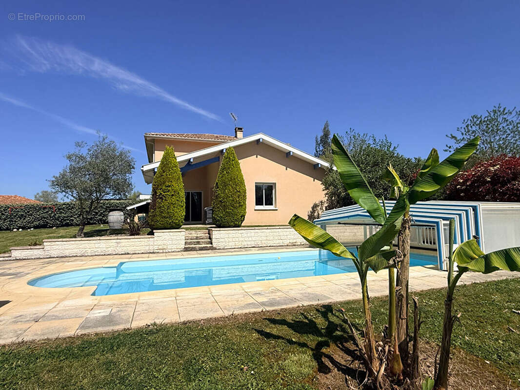 Maison à SAINTE-MARIE-DE-GOSSE