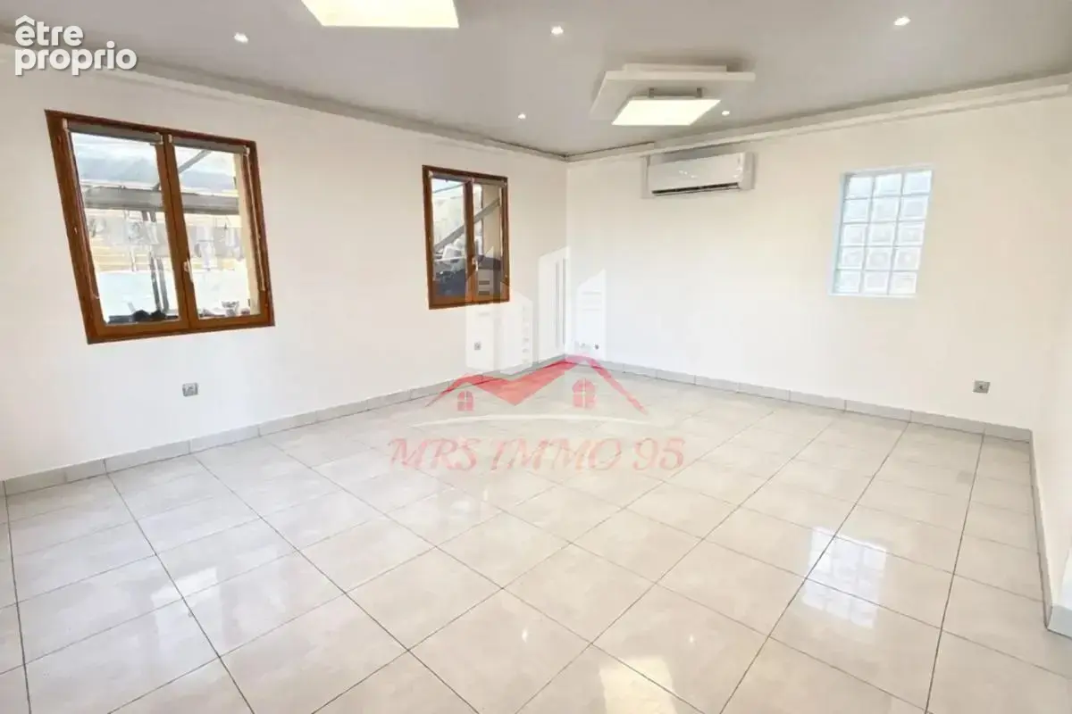 Maison de 2014, 3/4 chambres, avec dépendance - photo 16