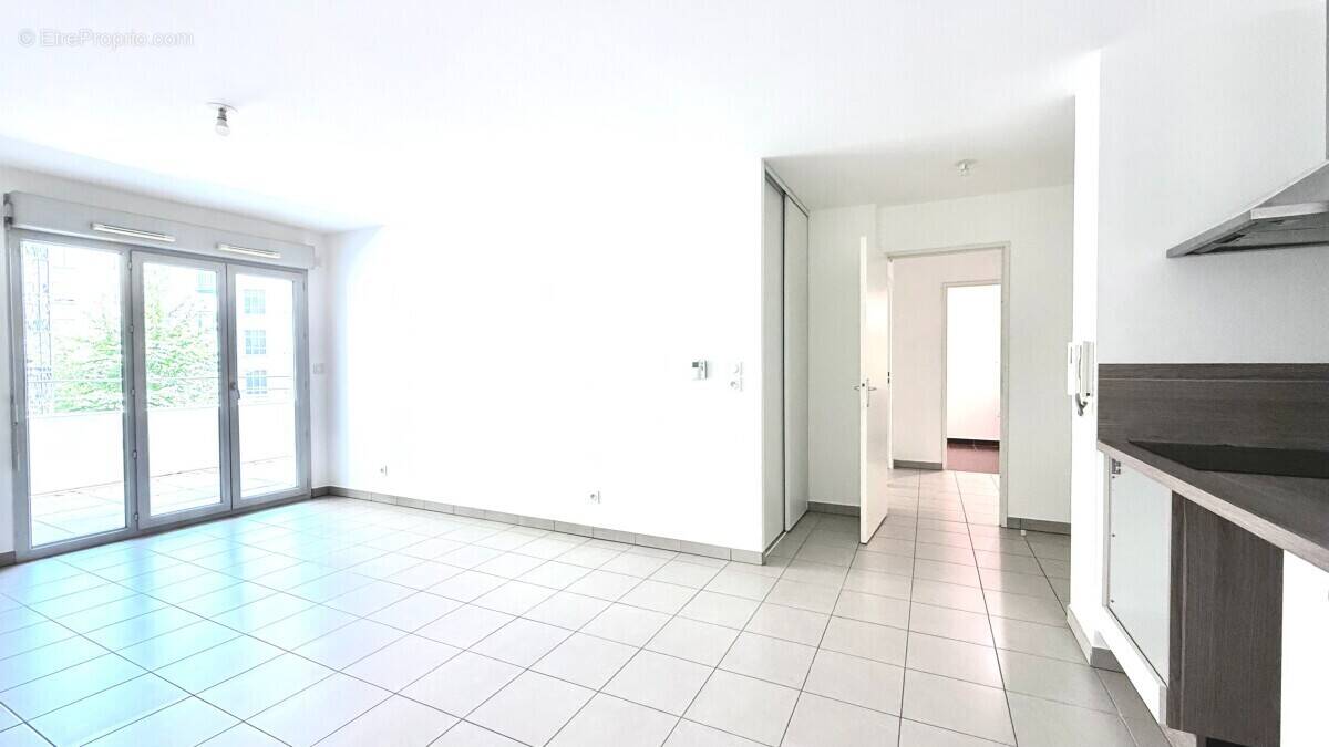 Appartement à LYON-7E