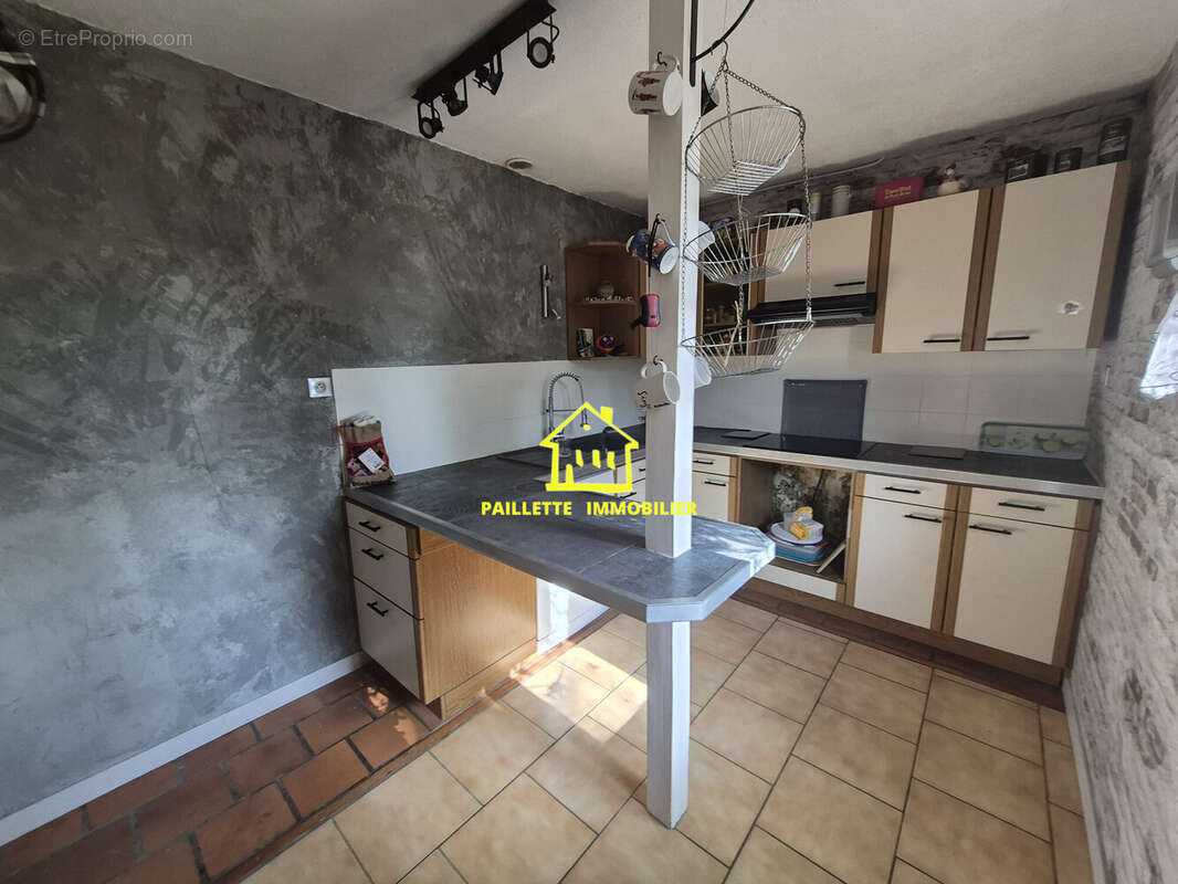 Maison à SAINT-ROMAIN-DE-COLBOSC