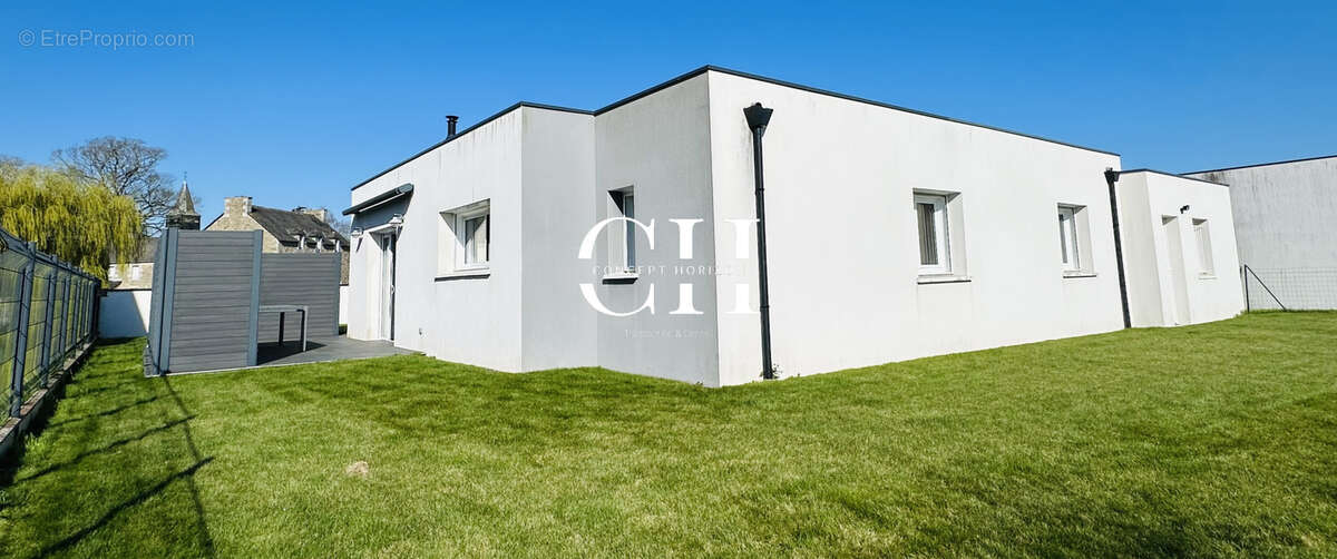 Maison à PENGUILY