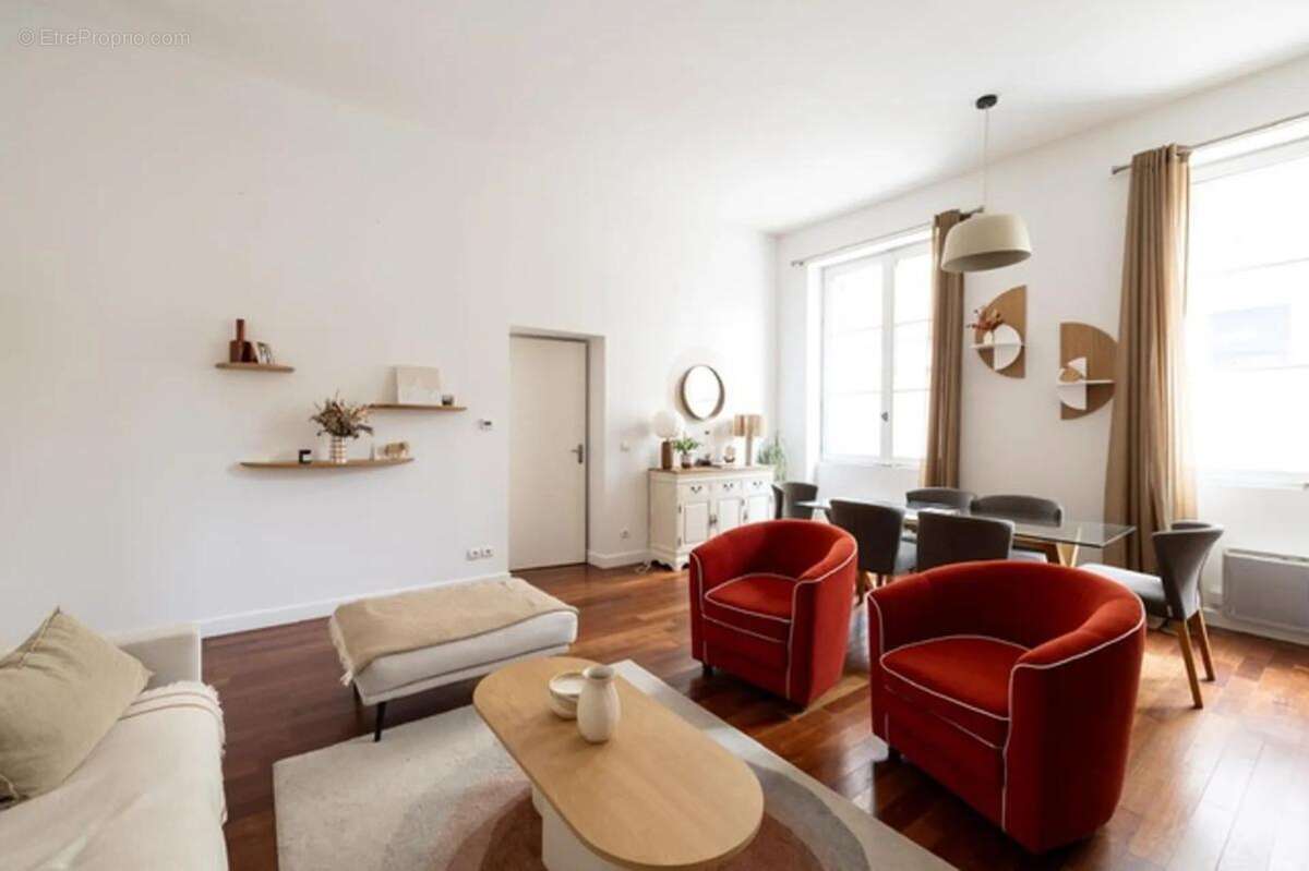Appartement à BORDEAUX