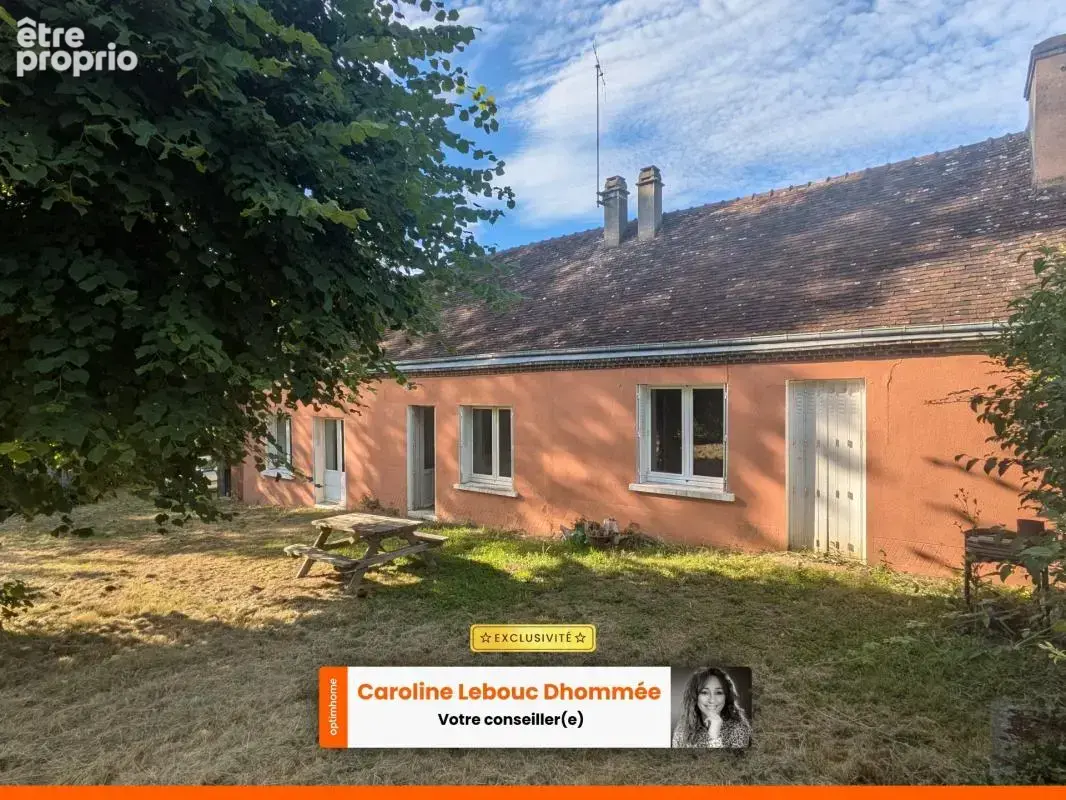 Rare sous les 100k€ : Authentique longère percheronne à restaurer, cheminée d'époque et terrain arboré 1 500 m² — Proche Bellême - photo 1