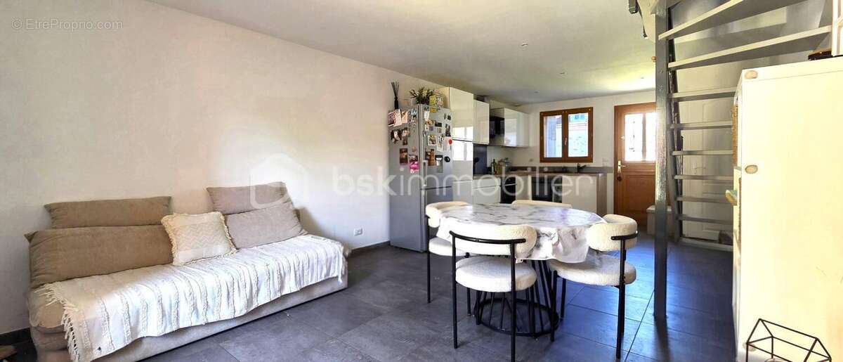 Maison pleine de charme - photo 2
