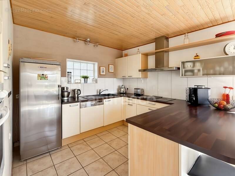 Maison à LE RELECQ-KERHUON