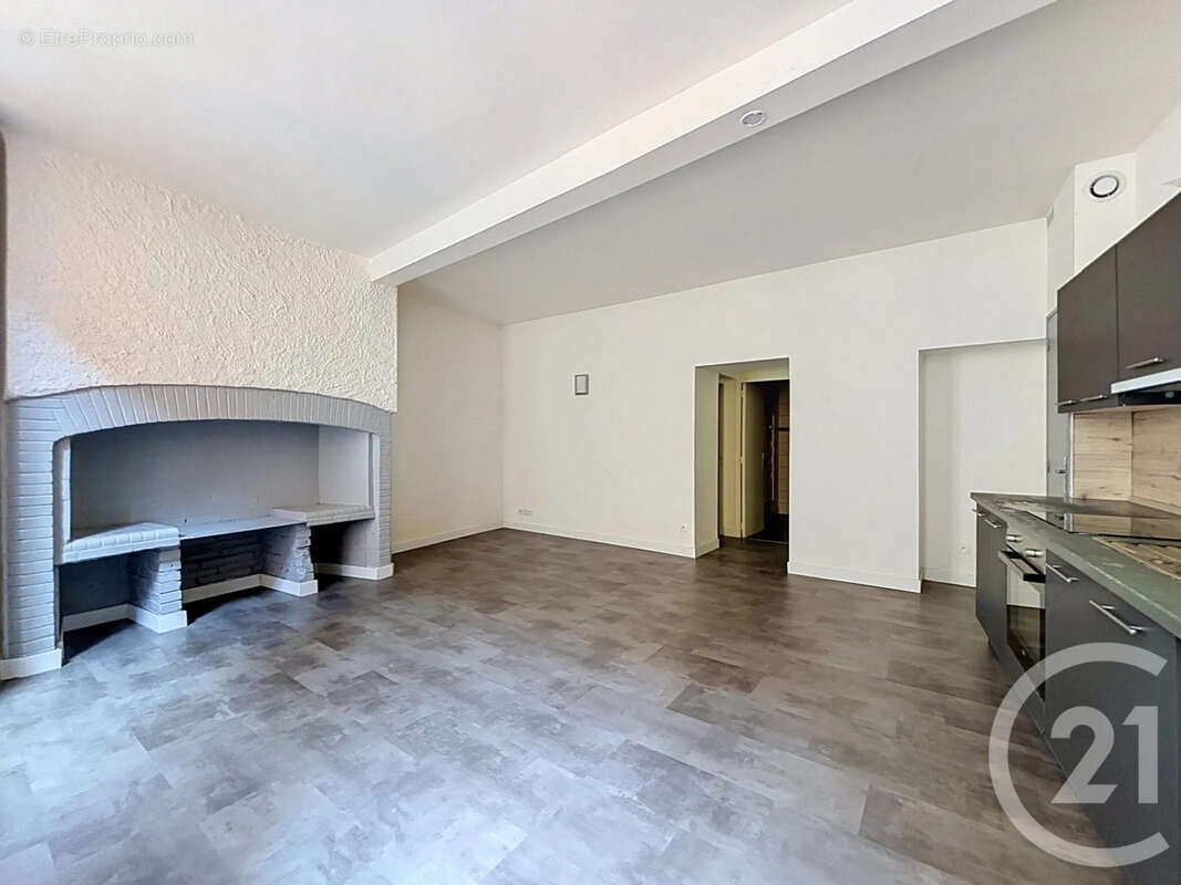 Appartement 64 m² à Montauban  - photo 2