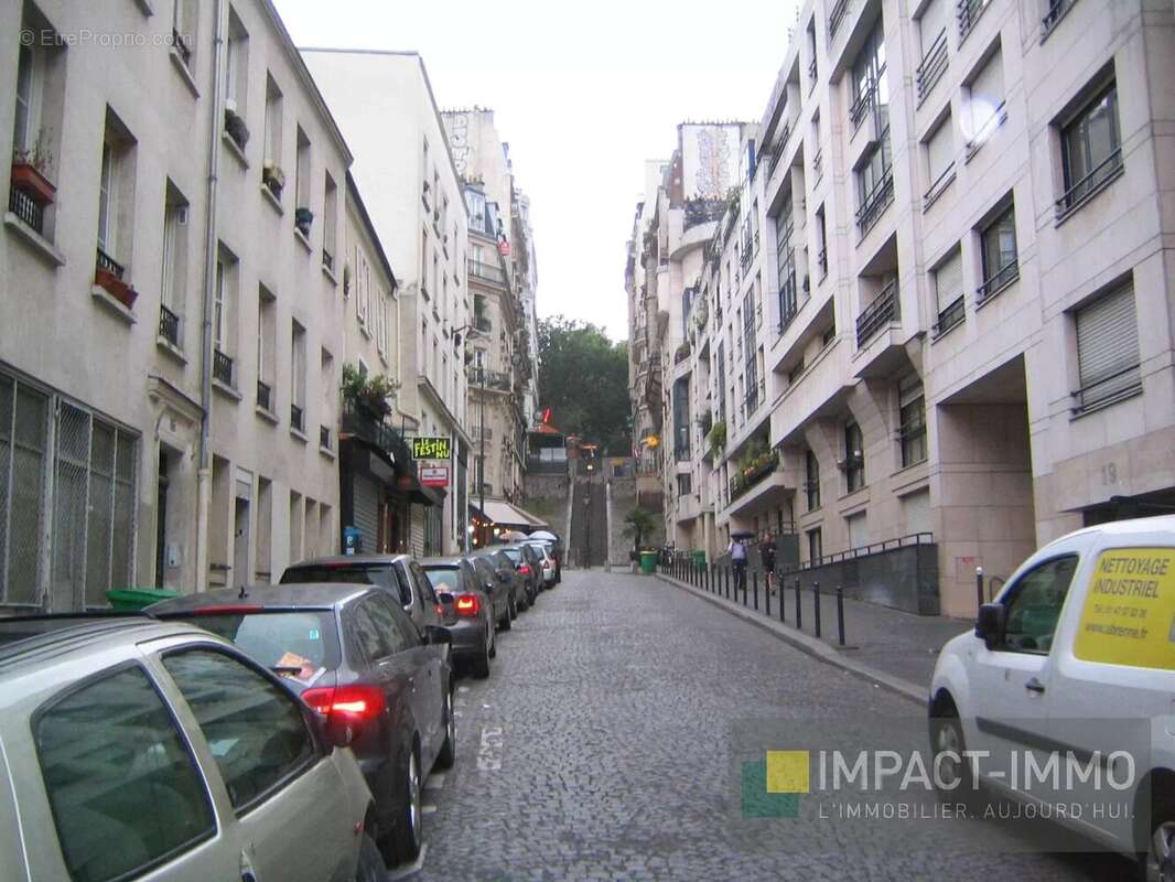 Appartement à PARIS-18E