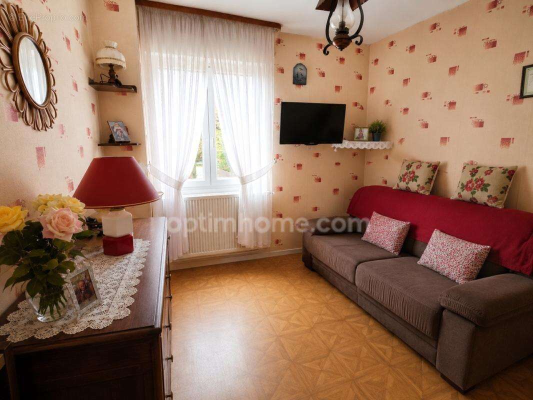 Charmante maison familiale avec terrain et garage - Etain - photo 3