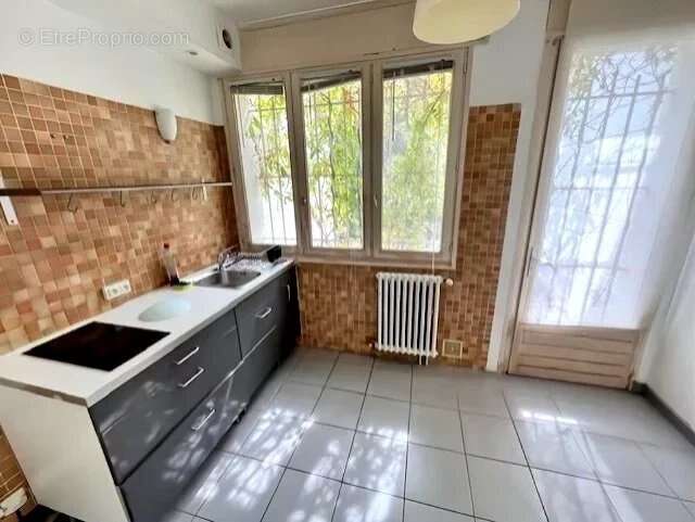 Appartement à LE THOLONET