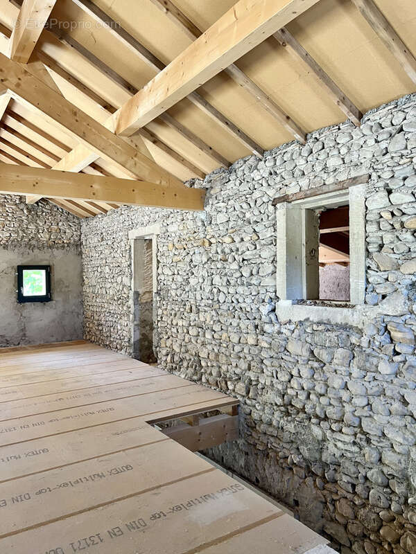 Maison à VISAN